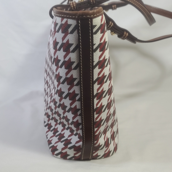 Dooney & Bourke Houndstooth Tote Bag - Red and Brown - Picture 7 of 16